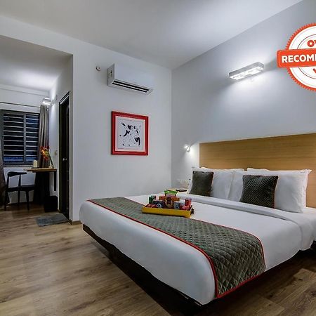 Oyo Townhouse 42 Urvashi Theatre Hotel Chennai Exterior photo